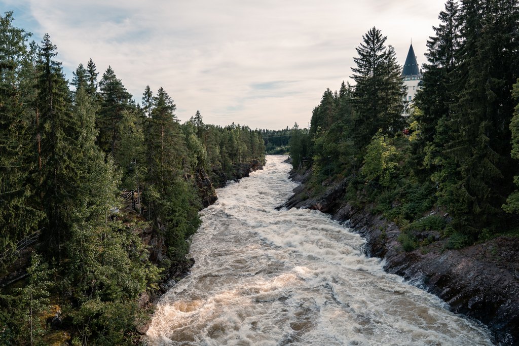 The rushing waters of Imatrankoski rapids. - Go Saimaa The rushing waters of Imatrankoski rapids. - Go Saimaa